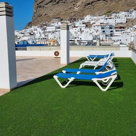 Beach Side Puerto De Mogan Exterior photo