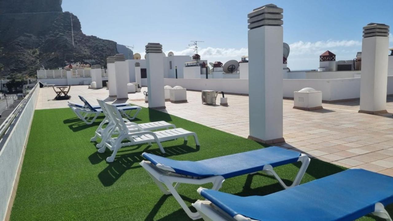 Beach Side Puerto De Mogan Exterior photo